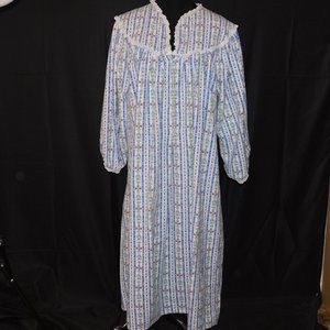 Lanz Of Salzberg Vintage Flannel Nightgown Hearts & Flowers Lace Trim Size Large